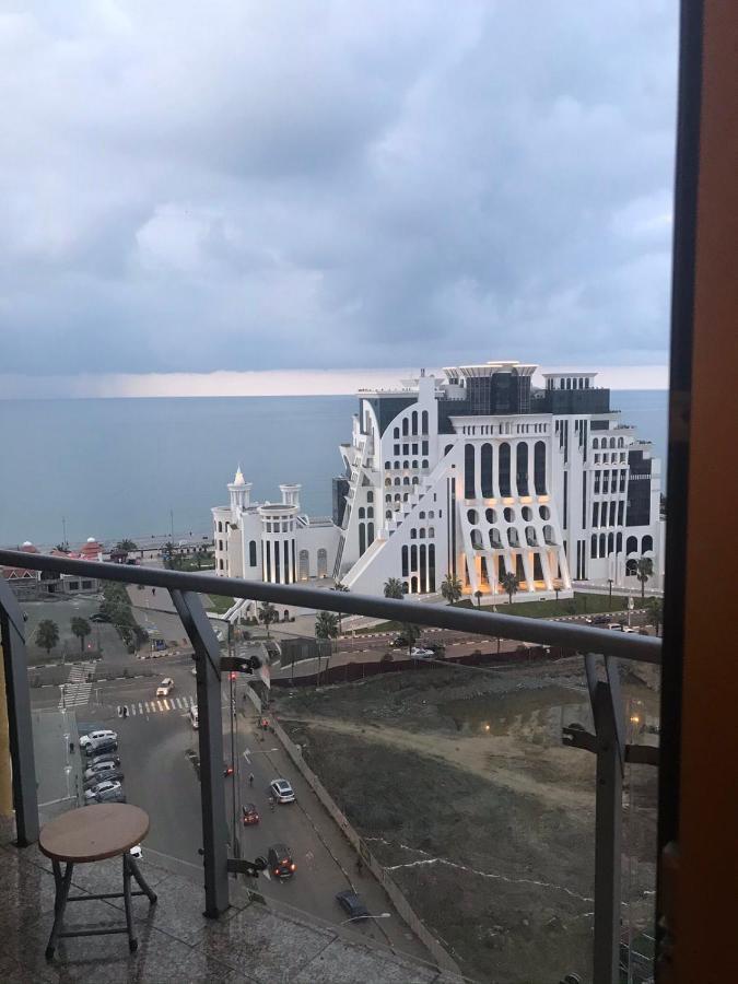 Aparthotel Orbi Plaza Tamara Batumi Exteriér fotografie