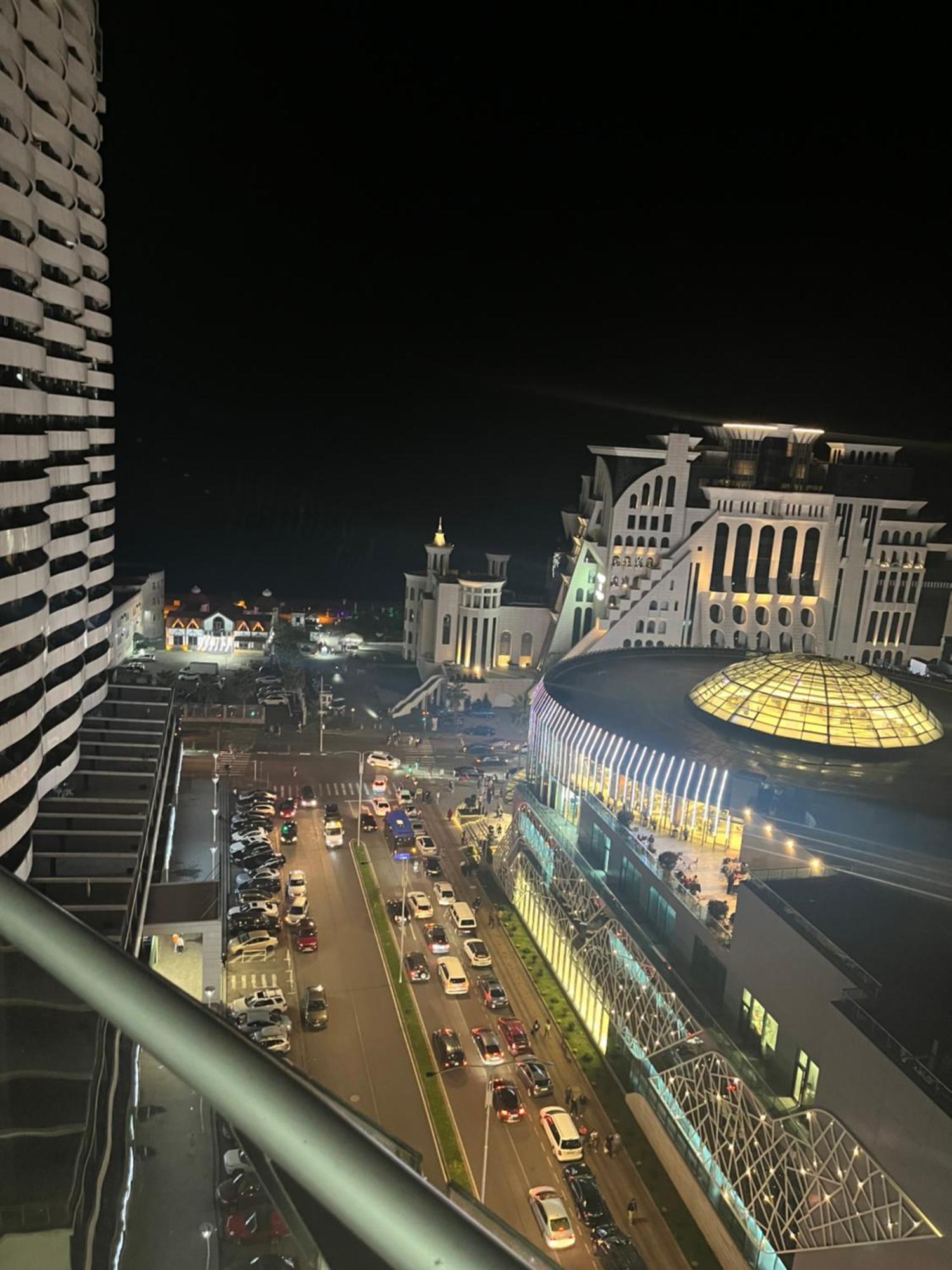 Aparthotel Orbi Plaza Tamara Batumi Exteriér fotografie